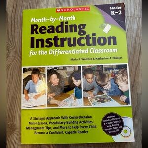 Scholastic month by month reading instruction for the differentiated classroom